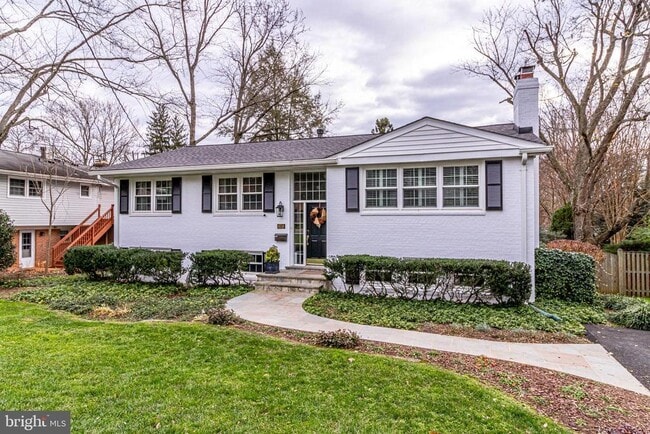 Building Photo - 6519 Engel Dr