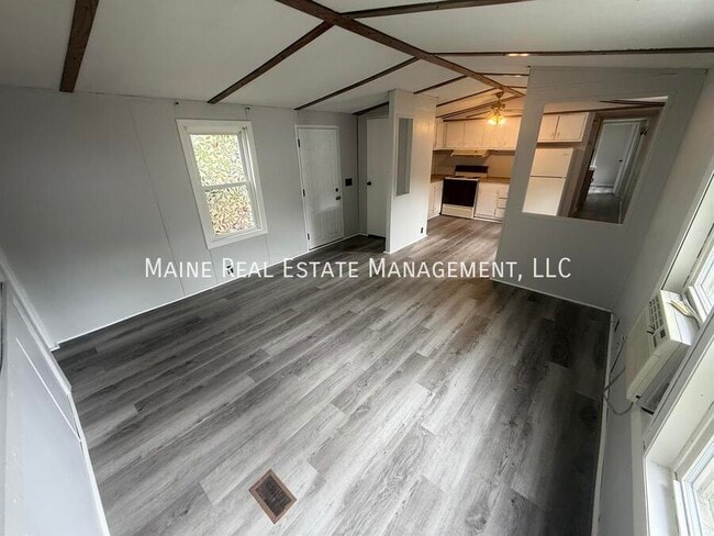 Building Photo - 799 Stillwater Ave Rental