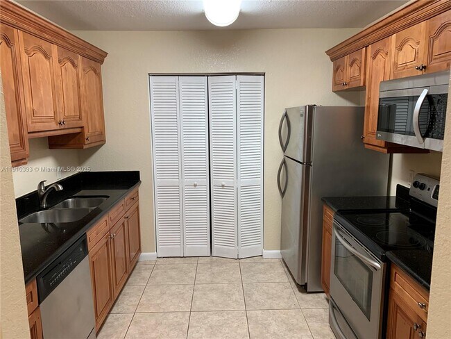 Photo - 7612 NW 38th Ct