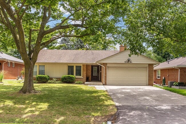 Photo - 25 Abinger Crescent
