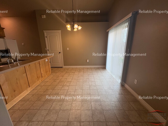 Photo - 1213 Cornerstone Dr