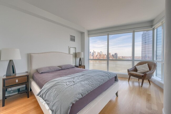 Photo - 77 Hudson St Unit 2907