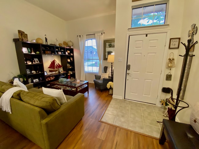 Photo - 4405 Vista Glen Ct