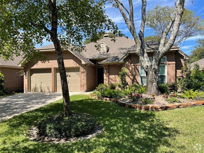 Building Photo - 2506 S Strathford Ln Rental