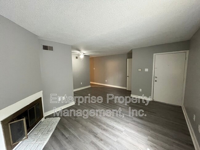 Photo - 1353 Garden Rd