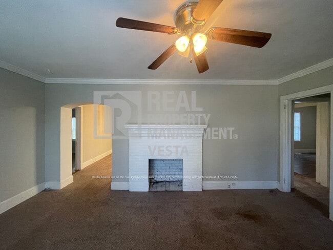 Photo - 2779 Suwanee Ave