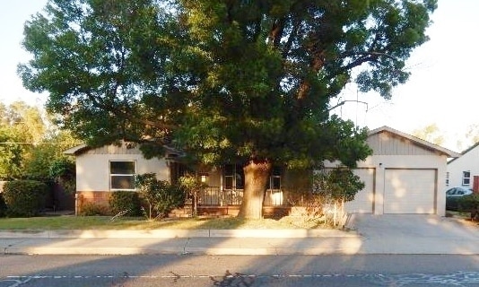 Building Photo - PRICE REDUCTION!  APPLY NOW!!