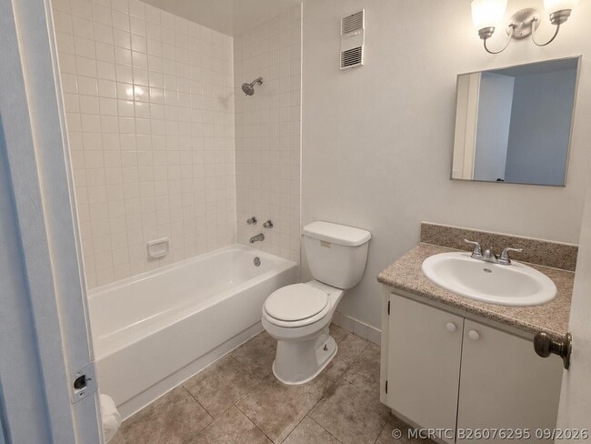 9401 NW 49th Pl