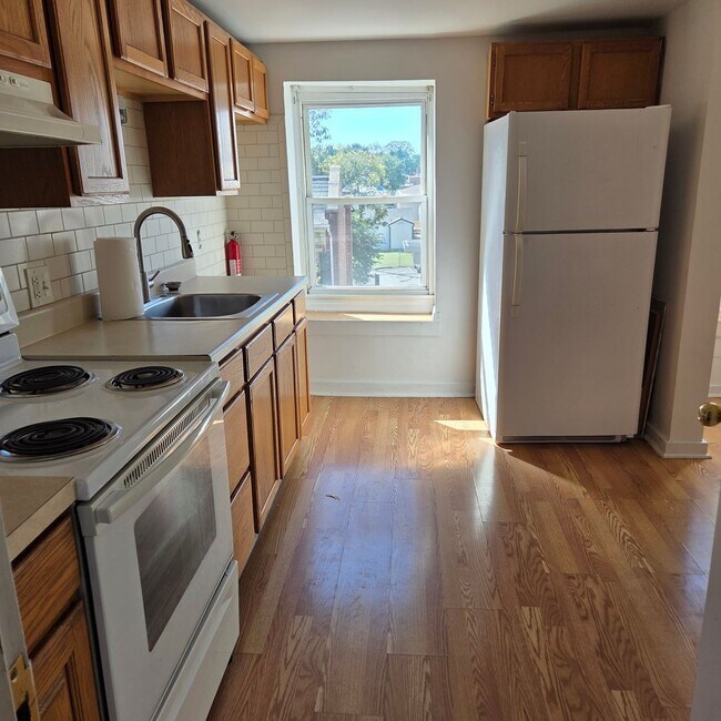 Photo - Welcome to the heart of downtown Historic ... Unit C