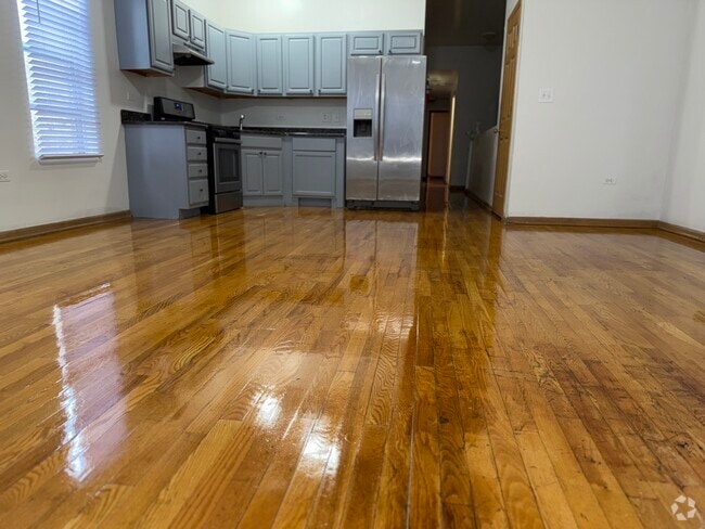 Building Photo - 1325 S Karlov Ave Unit 3 Rental