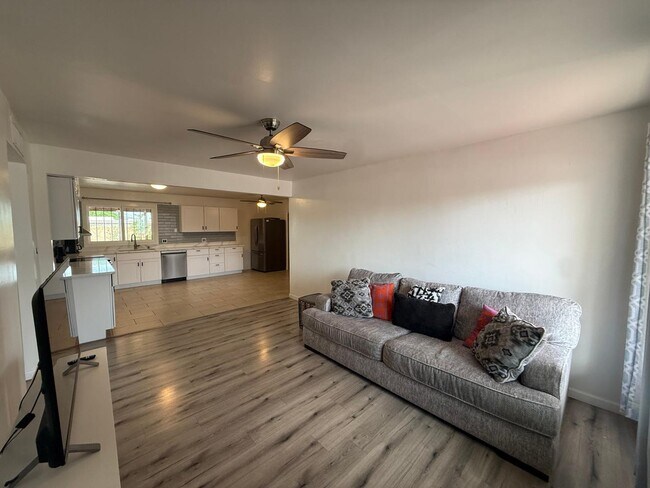 Photo - 2714 W Ellis Dr