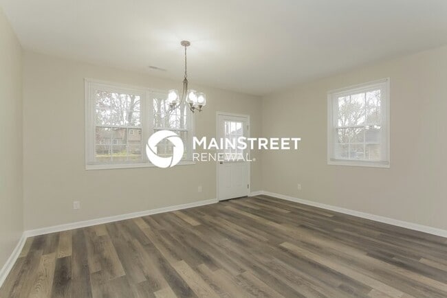 Photo - 2 Bedroom Pet-Friendly Home in CHARLOTTE, ...