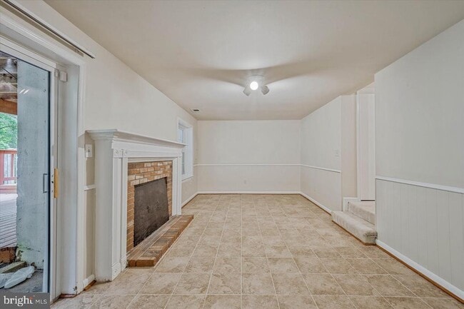 Photo - 7177 Lake Cove Dr