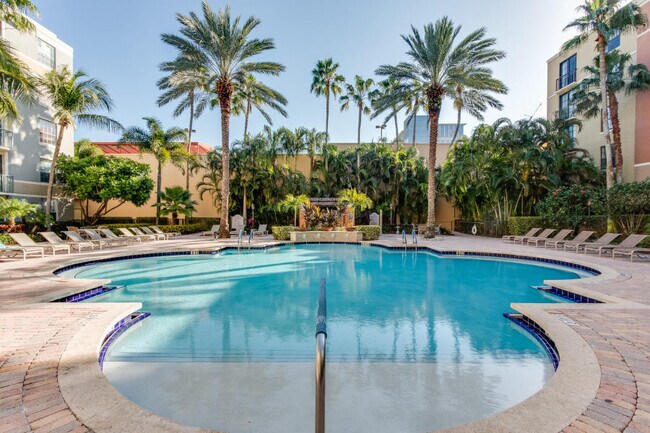 Photo - 651 Okeechobee Blvd Unit 905