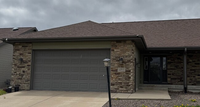Photo - 655 Cork Xing Townhome