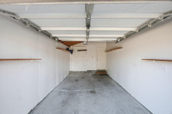 Photo - 3685 Squires Woods Way