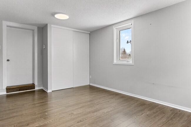 Photo - Spacieux Appartement 1 chambre – Hull, Gatineau | À 5 minutes d’Ottawa Unité RDC
