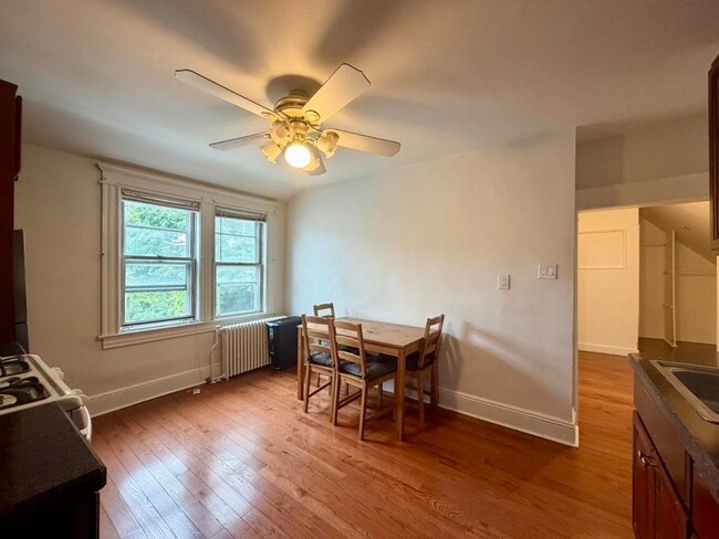 14 E 42nd St Unit 3
