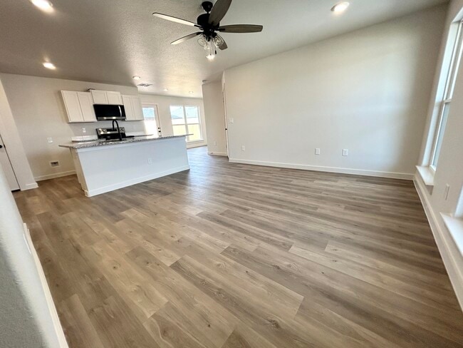 Photo - 13822 Fremont Ave