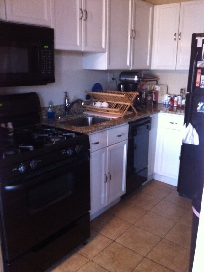 Photo - 1577 N Colonial Ter Unidad 1577 N Colonial Ter 405