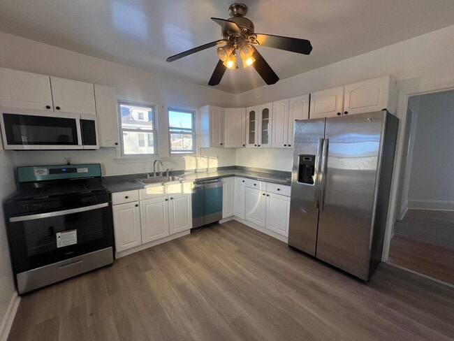 Photo - 216 Smith St