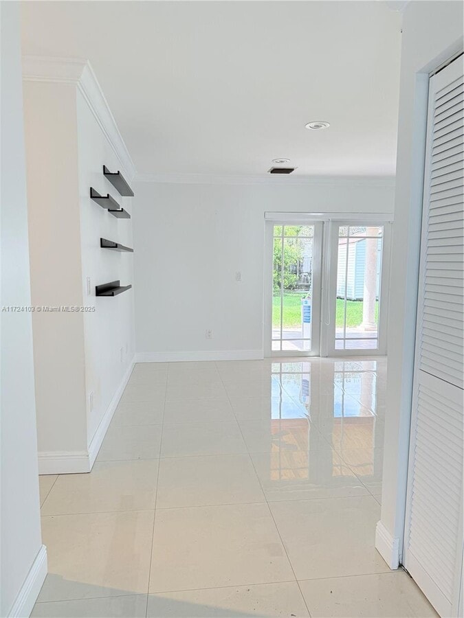 Photo - 15730 SW 152nd Ave