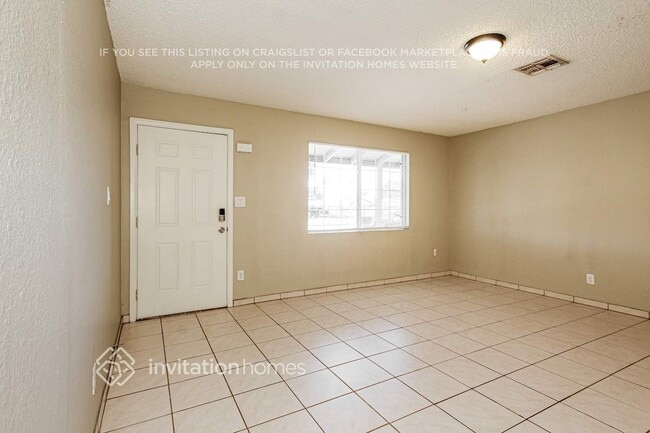 Photo - 3808 W Glendale Ave