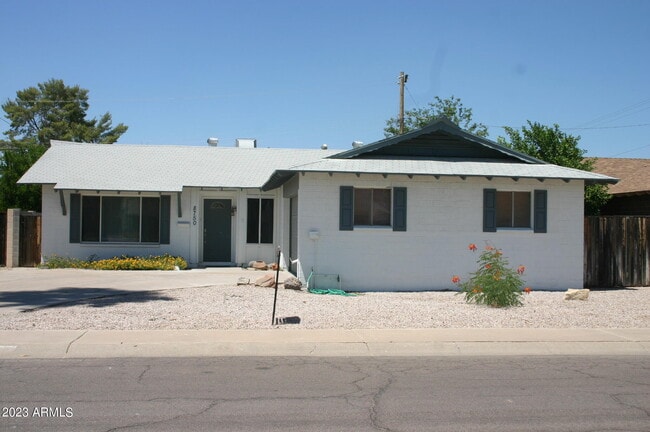 Photo - 8750 E Plaza Ave