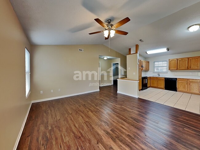 Photo - 1567 Wildbrook Ct