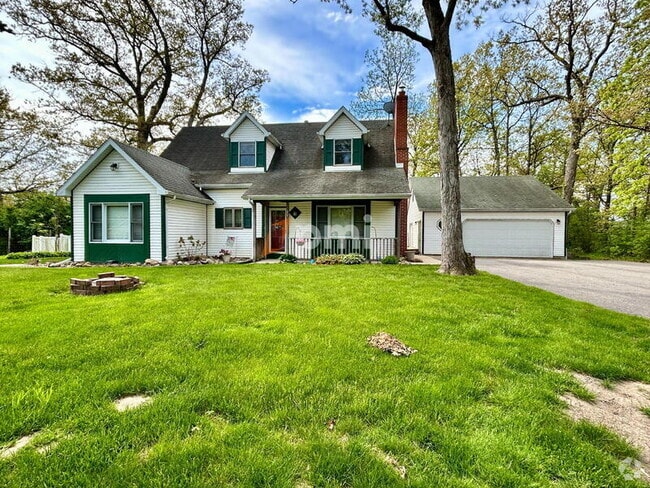 Building Photo - 5107 White Oak Terrace Rental