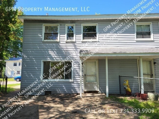 Photo - 2040 Dryden St