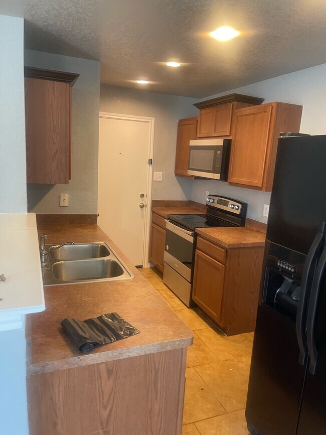 Photo - 620 Northgap Dr