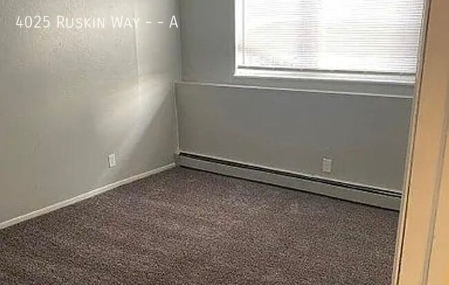 Photo - 4025 Ruskin Way