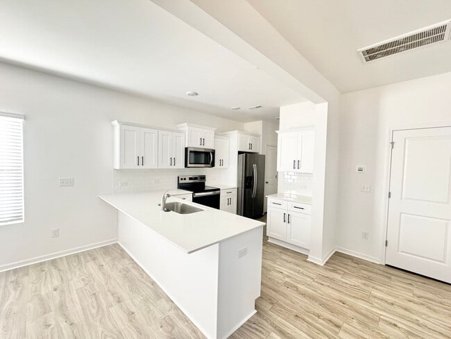 Photo - 1326 Stork Dr