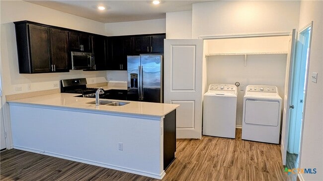 Photo - 313 Soapstone Pass