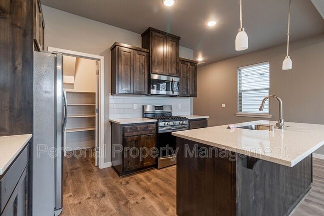 Photo - 4313 NE 87th St