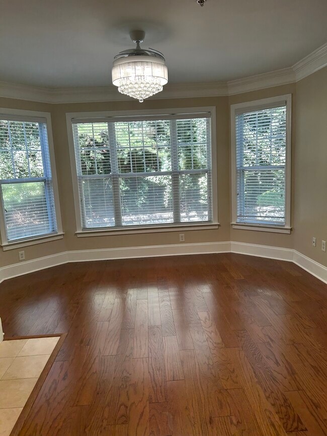 Photo - 4100 Paces Walk SE Unit 3103