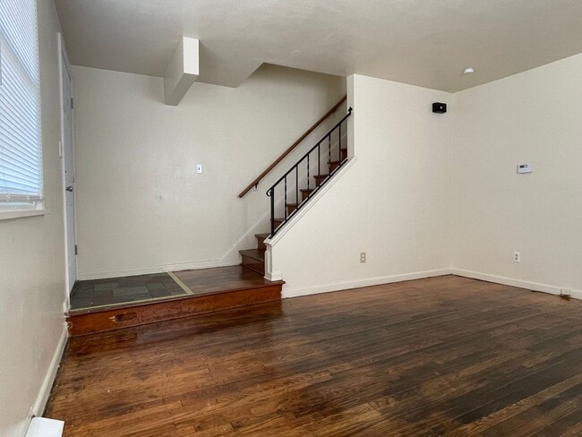 Photo - 4105 Sullivant Ave