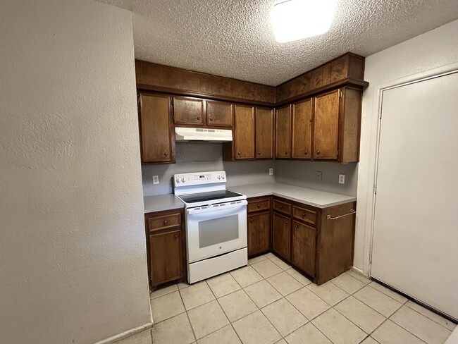 Photo - 1303 80th St