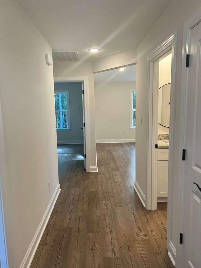 Photo - BEAUTIFUL NEW home!!! ??? 3 Bedrooms, 2 Ba...