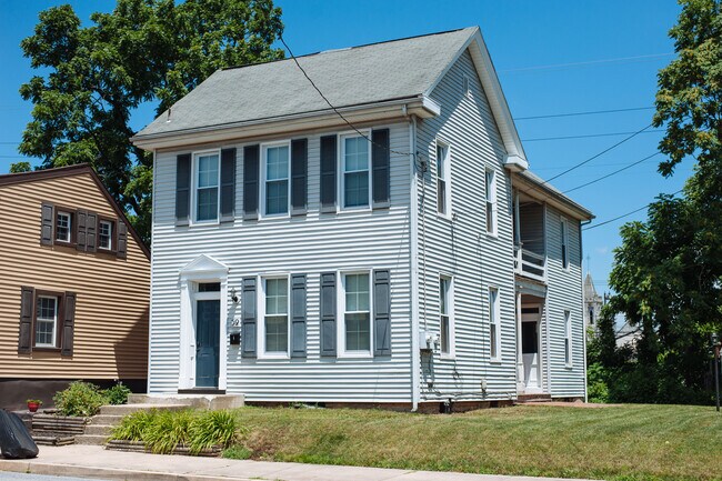 Photo - 59 W Donegal St Unit Apartment 1