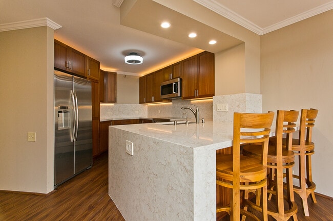 Photo - 2101 Nuuanu Ave