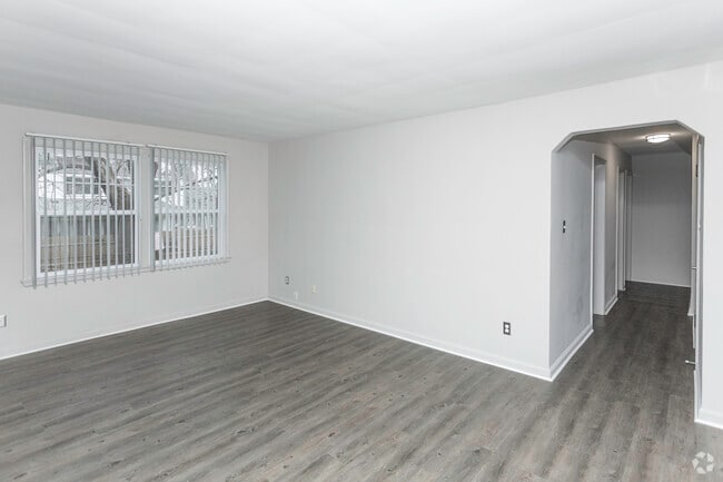 2HAB, 1BA - 1,000 ft²