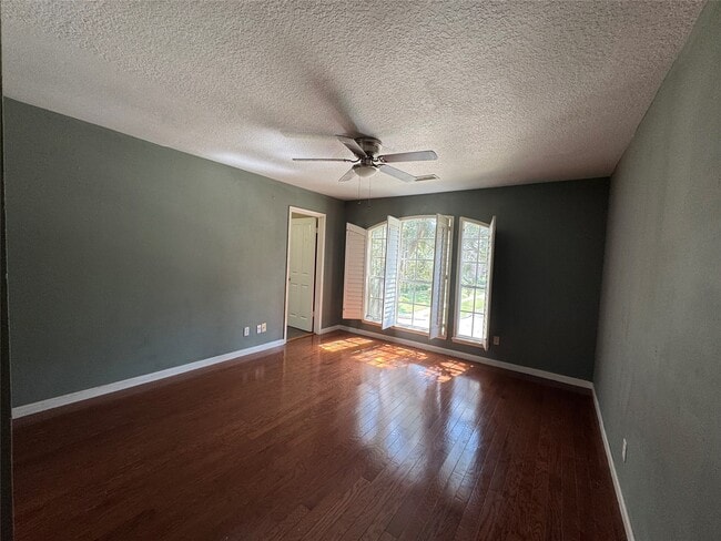 Building Photo - 20602 Autumn Terrace Ln