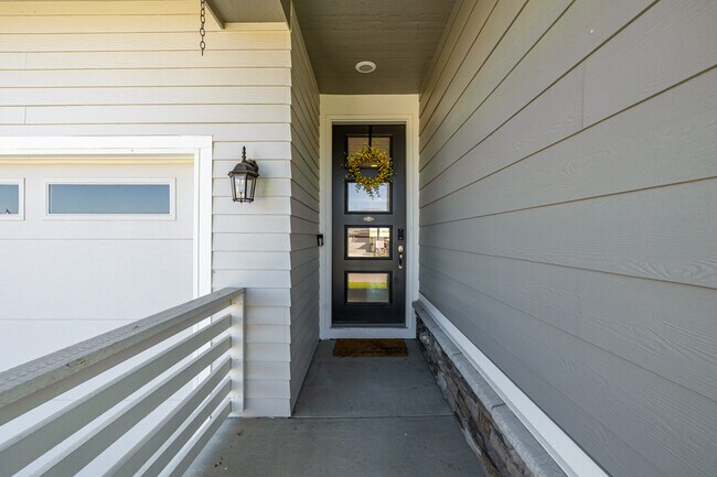 Photo - 9096 Uravan Ct