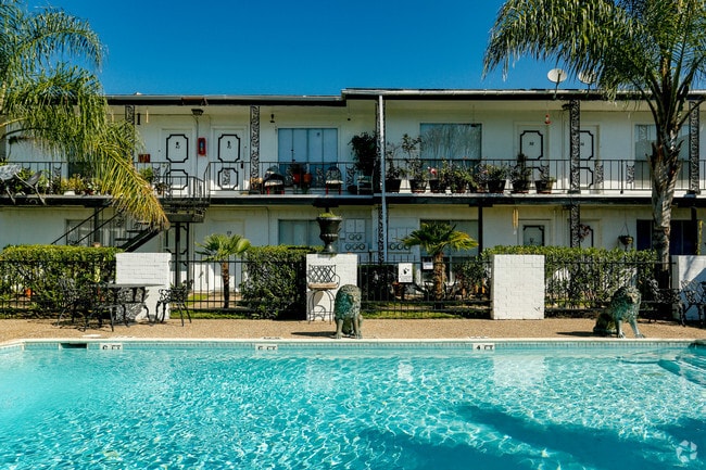 Building Photo - Inverness Baytown Rental