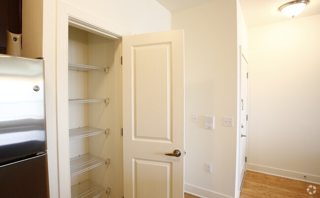 Foto del edificio - Camelot at Marlboro