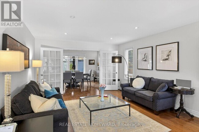 Photo - 1530 Scollard Crescent