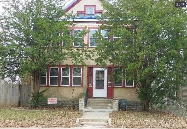 Building Photo - 2937 Fremont Ave N