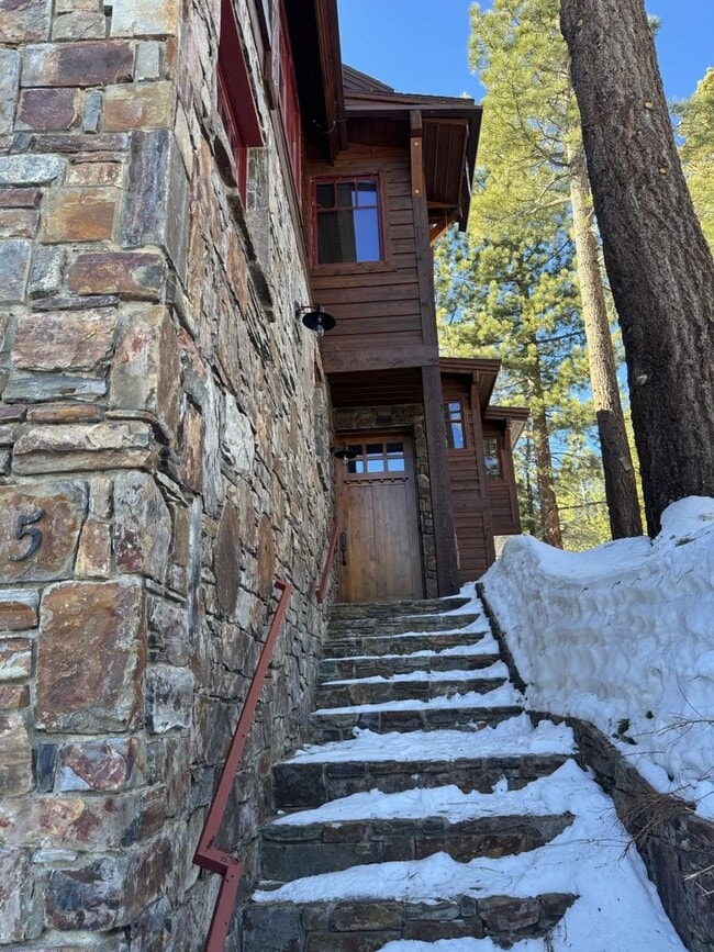 Photo - Luxury 5-Bedroom, 6-Bathroom Mountain Retreat – Hot Tub, Fireplaces, & More!